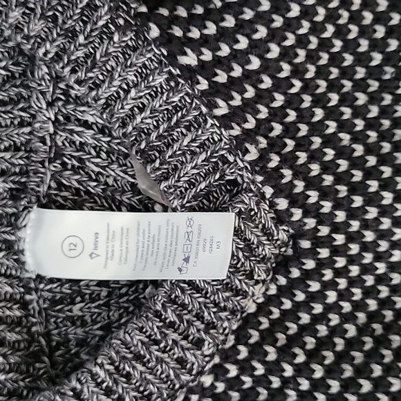 Ivivva sweater size 12 - Picture 5 of 9
